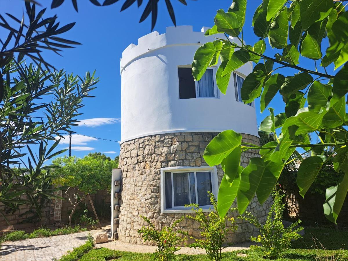 Aux 2 Metis Toliara Exterior foto